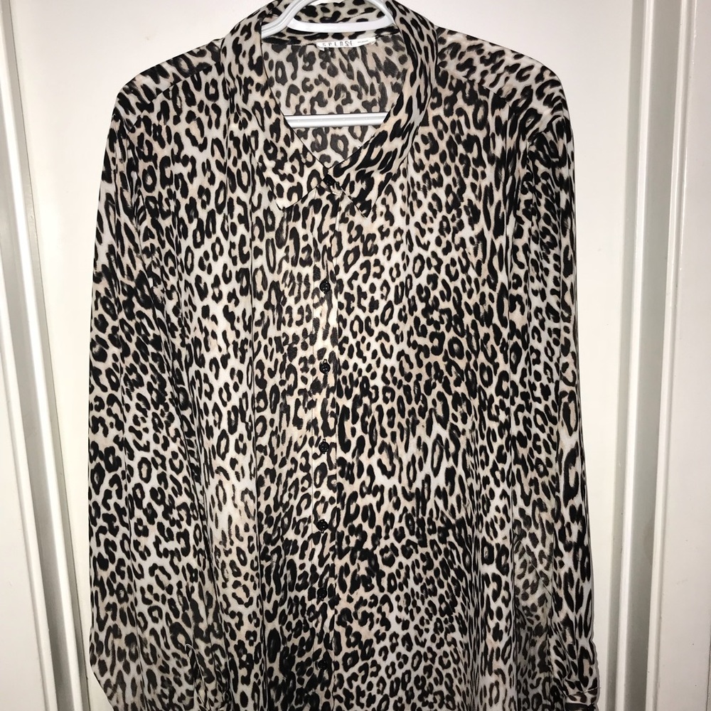 Women’s blouse - Picture 2 of 3